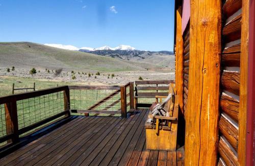 Harrison House | Secluded Cabin Rental for a Peaceful Vacation in Montana