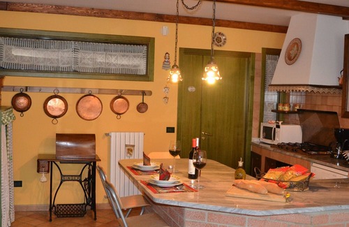 Potenza Villa | Secluded garden in a typical Southern Italy's house in villa-Fireplace&freeWiFi