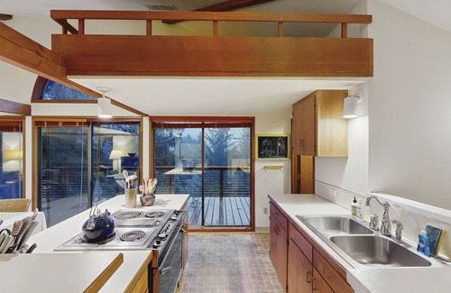 Otis House | Secluded home with treetop views & balcony - near beach/Cascade Head
