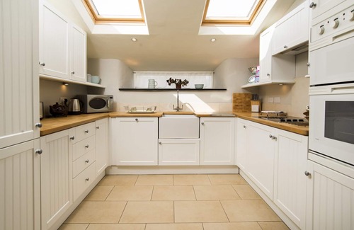 Pentrefelin Cottage | Secluded Luxurious Award Winning 3 Bed Cottage with Sea Views and Walled Gardens