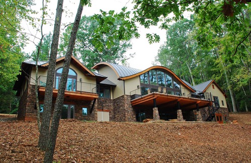 Lynchburg House | Secluded Luxury; In-law Suite on Evergreen Lake
