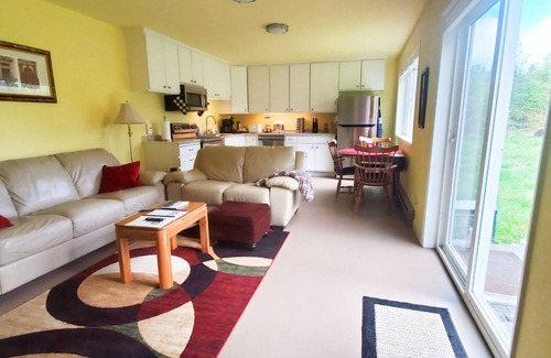 Port Angeles Apartment | Secluded Rural Retreat in the Olympic Foothills Near Olympic National Park
