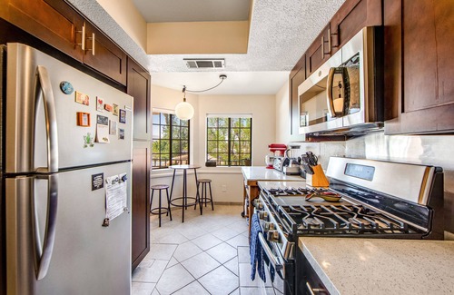 Palm Springs Apartment | Second-floor condo with gorgeous view, pool, hot tub & tennis - 2 dogs OK