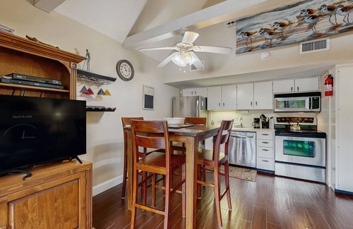 Kiawah Island Villa | Second-floor villa with great lagoon views - steps from the beach