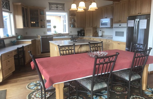 Rockaway Beach House | Seconds from the Beach, Spaciously Updated, Private Hot Tub, Perfect for Family