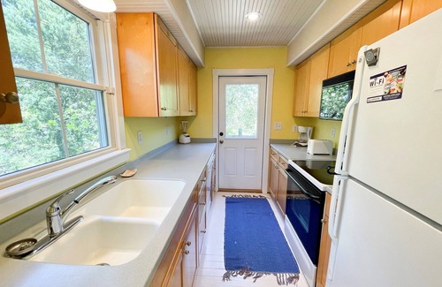 Ocracoke House | Secret Cedars: Soundfront, perfect kayaking or water activities.
