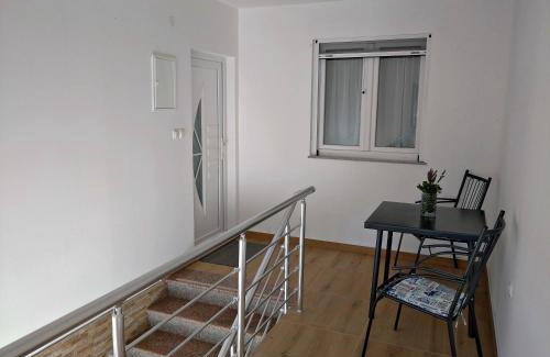 Herzegovina-Neretva Canton Apartment | Secret Garden