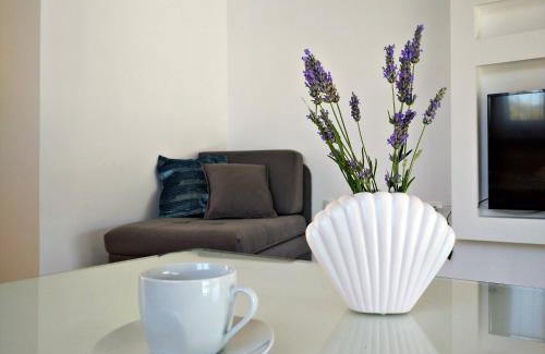 Herzegovina-Neretva Canton Apartment | Secret Garden