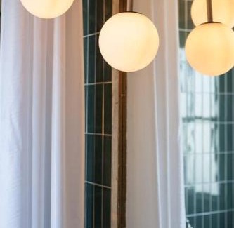 Thomas Square House | Secret Garden Studio w/Hot Tub: Near Forsyth Park
