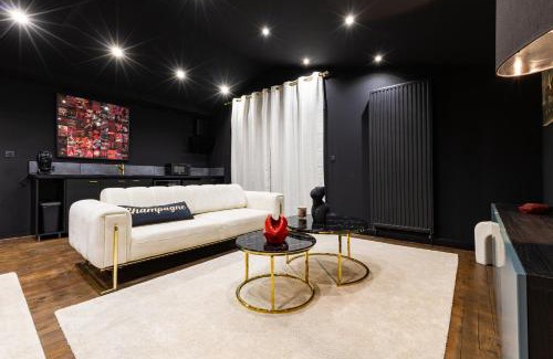 Arnage Apartment | SecretRoom - Luxe, Balnéo et évasion -Arnage