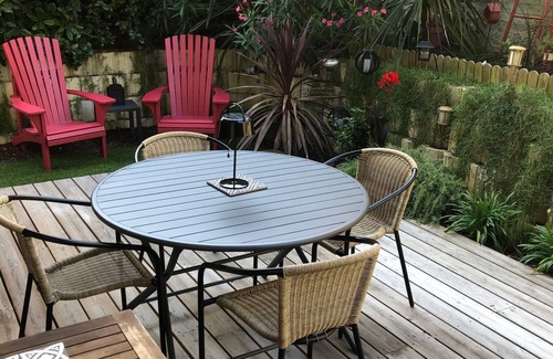 Arcachon Apartment | Secure new T3 with garden for 4 people + parking - near beach & town center