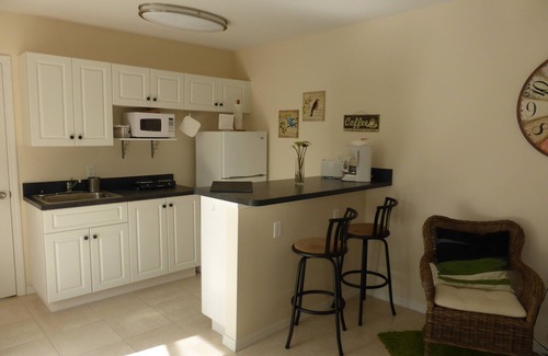 Cape Coral Apartment | Secure Spring sun and your desired accommodation at TOP PRICES now!
