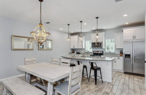 Ono Island House | Seeking Snowbirds |Pet Friendly 2BR Lost Key Townhouse |Free Golf |Private Beach |2 Pools |Spa