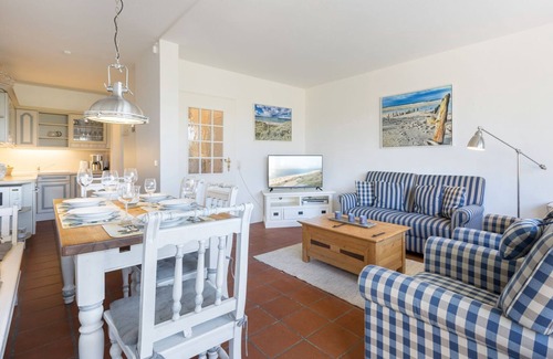 Archsum House | Seestern Archsum - Umringt von Salzwiesen und Deichblick Ruht der "seestern"