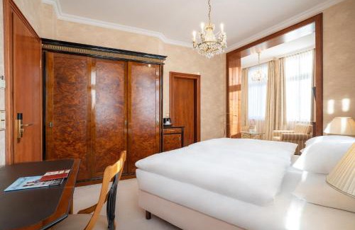Ahlbeck Hotel | SEETELHOTEL Ahlbecker Hof das elegante Traditionshotel & ruhiger Rückzugsort an der Ostsee