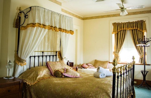 Aberdeen Bed & Breakfast | Segenhoe Inn Bed and Breakfast
