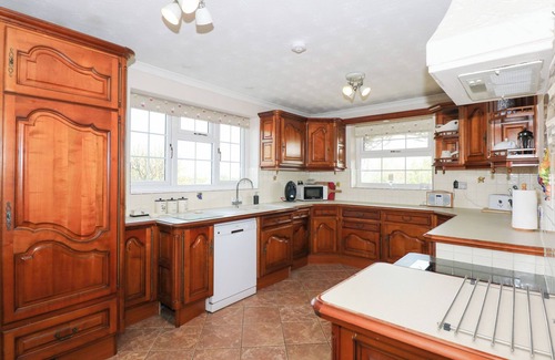 Moelfre Cottage | SEIRIOL VIEW, pet friendly, character holiday cottage in Moelfre
