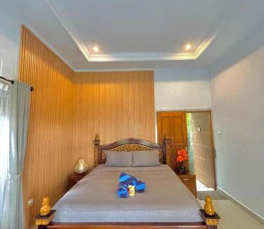 Sawan House | Sekumpul Accommodation