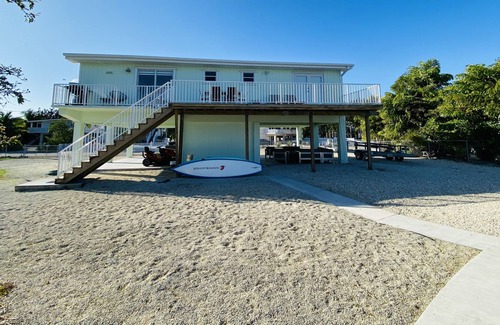 Twin Lakes House | Sel de Mer - Key Largo 3/3 waterfront home with heated pool & dockage