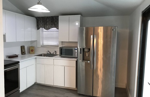 Buena Vista Villa | Selah 5th Avenue City Home in Miami Close to Design District, Wynwood #artbasel