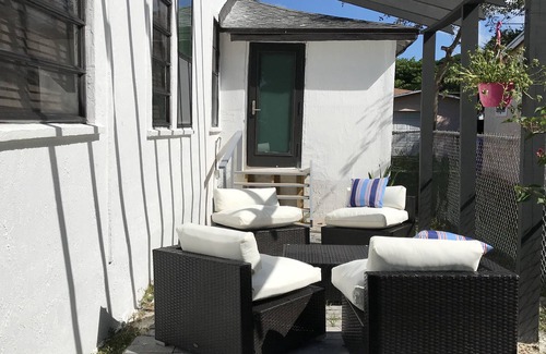 Buena Vista Villa | Selah 5th Avenue City Home in Miami Close to Design District, Wynwood #artbasel