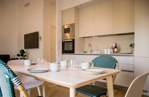 La Palmera-Reina Mercedes Apartment | Selecta Apart ideal y facil parking en la calle