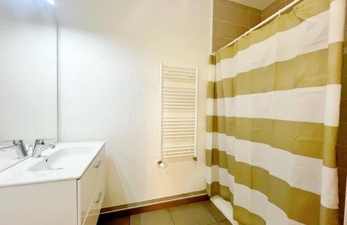 Leon Blum - Bon Coin Apartment | Selena - appartement 4 personnes - check in h24 - wifi