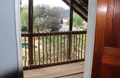 Krugersdorp Apartment | Self-catered Loft Apartment With Pool
