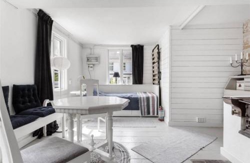 Åmål Apartment | Semesterlägenheter på Nordgrenska gården
