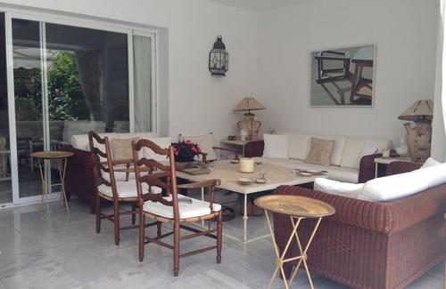 Atalaya-Isdabe Ski Chalet | Semi-detached house Guadalmina, Marbella