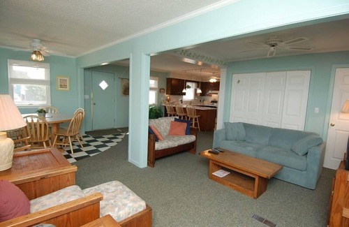 South Nags Head House | Semi-oceanfront and affordable in quiet South Nags Head!