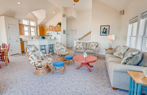 Rodanthe House | Semi-Oceanfront Dog Friendly w/Private Pool, Hot Tub, Game and Media Rooms