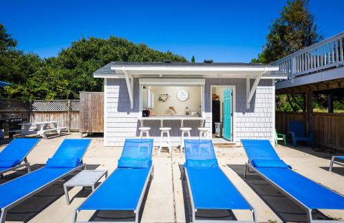 Whalehead Beach House | Semi-Oceanfront with Heated Pool Cabana Ocean Views