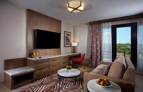 Okeechobee Hotel | Seminole Brighton Bay Hotel & Casino