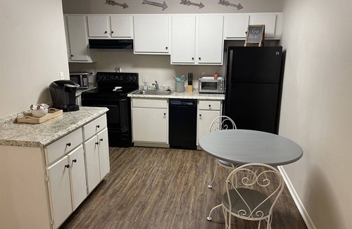 Tallahassee Apartment | Seminole Station One Bedroom Apartment