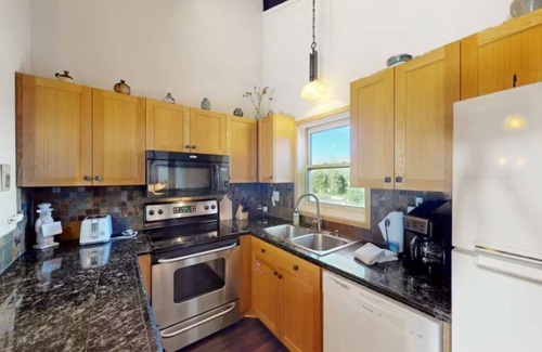 Steamboat Springs Condo | Send It Chateau TheWest #3534 2Bedroom, 2Bath, Pool, Hot Tub, Walk to Gondola