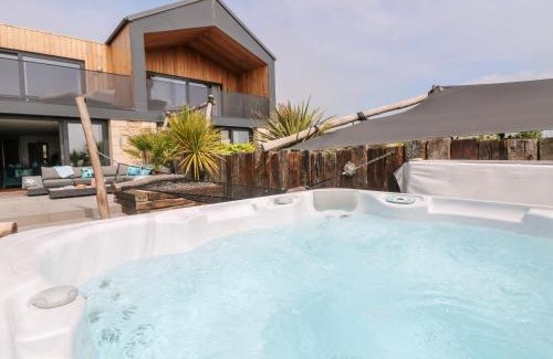 Penzance House | Sennen Skies
