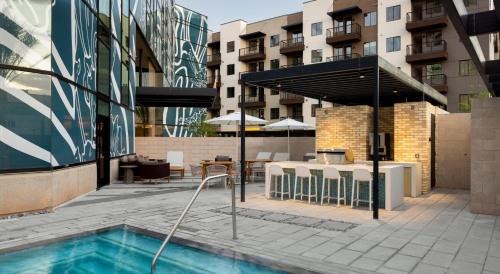 Encanto Hotel | Sentral Alloy Midtown