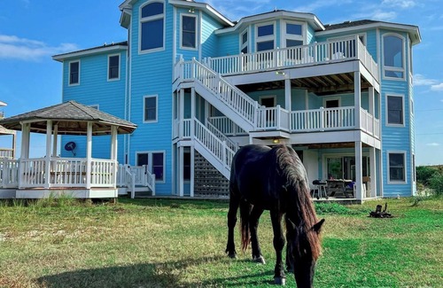 Carova Beach House | Sep 23-27open, heat pool, hotub, firepit oceanview, Wild Horses, 6 bed 7 baths