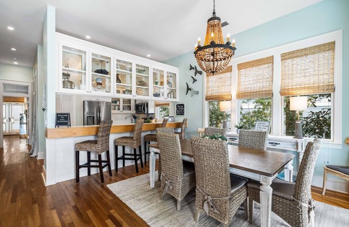 Frangista Beach Cottage | Sept-Oct Reduced!*Pool Access*Beach Gear Included!