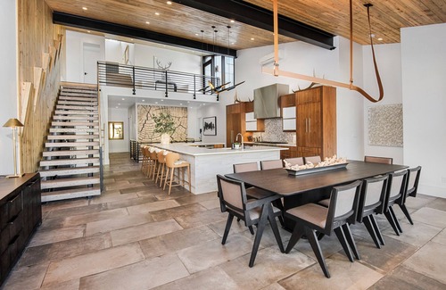 Highland Meadows House | Sequoia Chalet – 5BR Vail Retreat with summer AC in Primary Bedroom, Hot Tub, Me