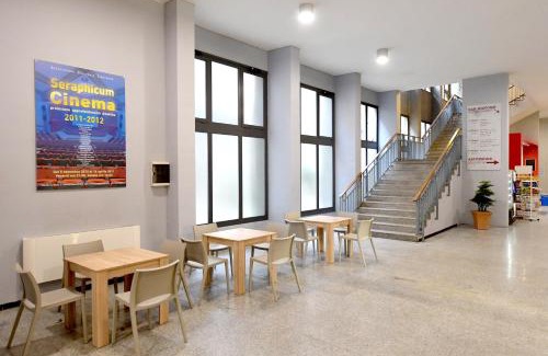 Quartiere XX Ardeatino Hotel | Serafico Guesthouse