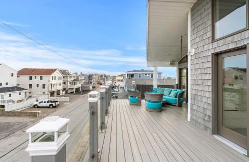 Salisbury Apartment | Serendipity Beach Retreat Penthouse and Yoga