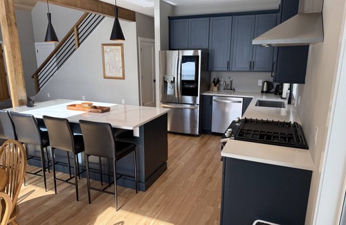 Three Lakes Apartment | Serendipity North Three Lakes
