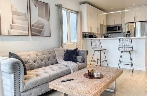 Culver - West House | Serene 1-BR Haven Near Ocean Views - VE4-VE