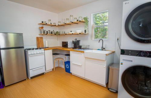 Denver Heights House | Serene 2BR1BA Residence in Peaceful San Antonio
