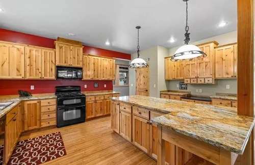 McCall Ski Chalet | Serene 4-bedroom chalet in McCall for a peaceful getaway