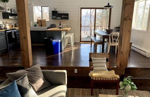 Long Pond House | Serene Clover House in the Poconos