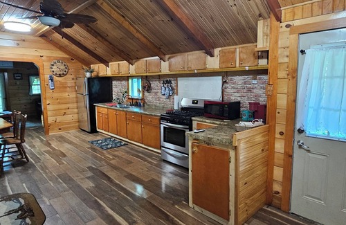 Woodbury Cottage | Serene & comforting - Dogwood Cottage Awaits "you n yours!"nWelcome!