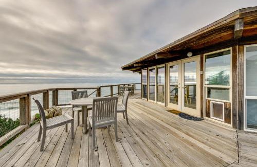 Manchester House | Serene Irish Beach Home with Panoramic Ocean Views!